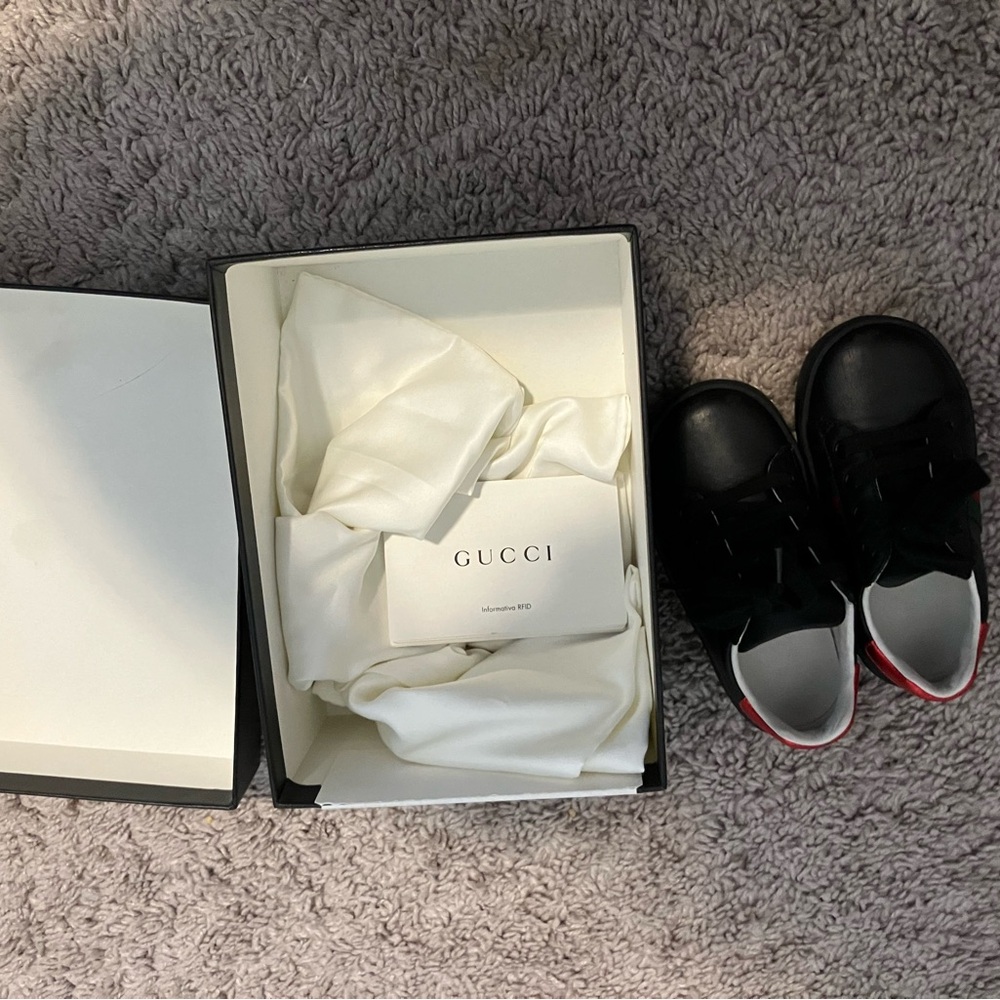 Gucci toddler shoes
